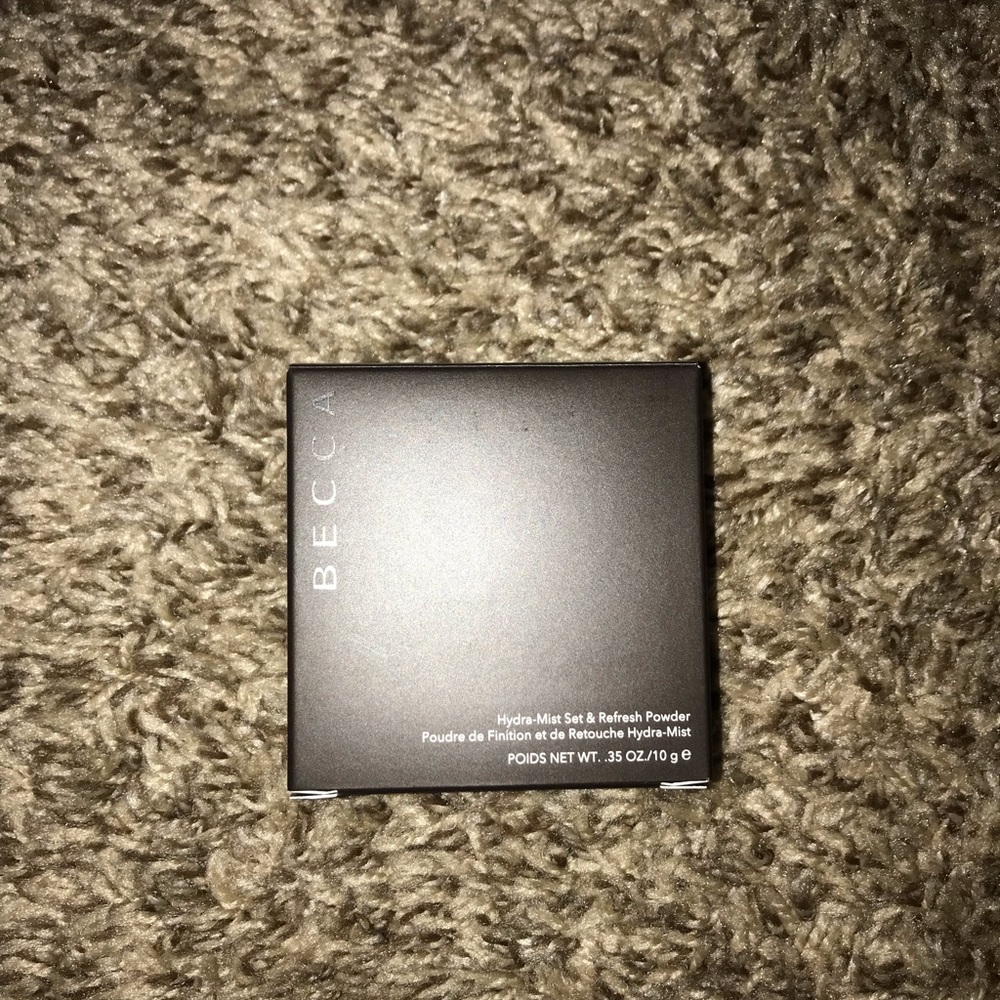 BECCA Hydra-mist Set & Refresh Powder